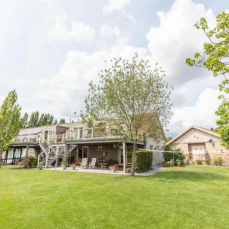 Het Eycken Huys Bed & Breakfast